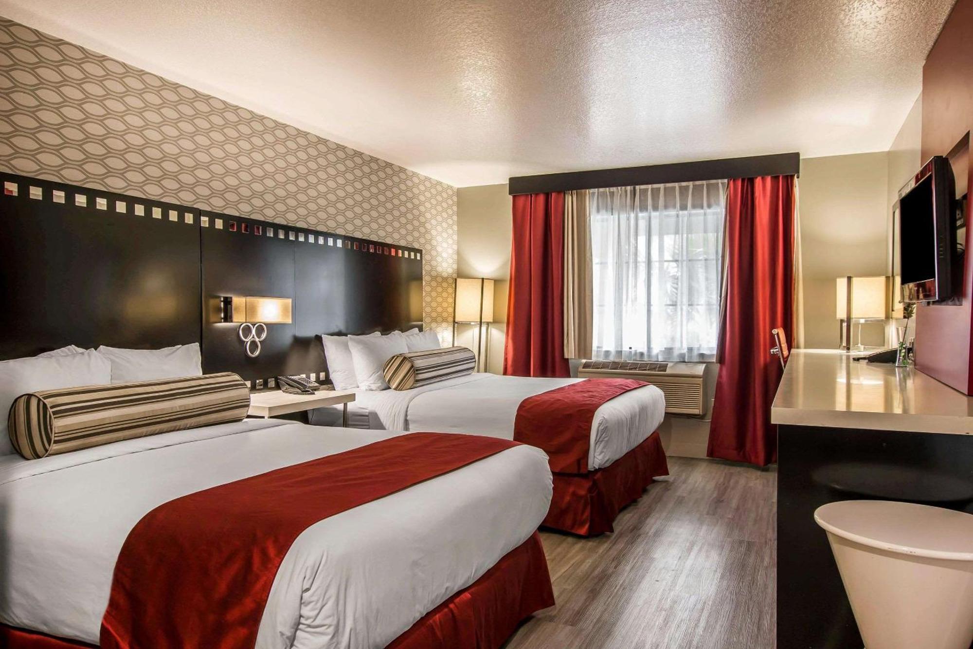 ทิลต์ โฮเทล ยูนิเวอร์แซล / ฮอลลีวูด, แอสเซนด์ โฮเต็ล คอลเล็กชั่น Hotel ลอสแอนเจลิส ภายนอก รูปภาพ